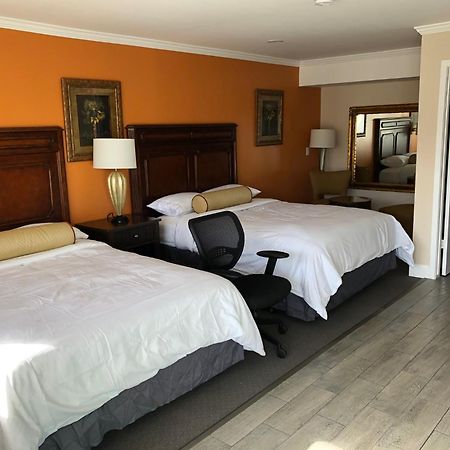 Howard Johnson By Wyndham Ridgecrest, Ca Extérieur photo