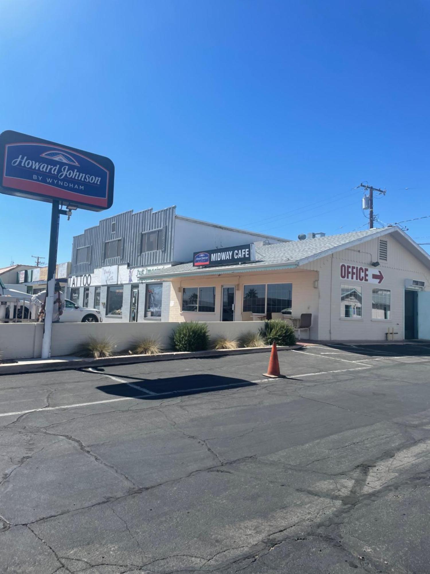 Howard Johnson By Wyndham Ridgecrest, Ca Extérieur photo