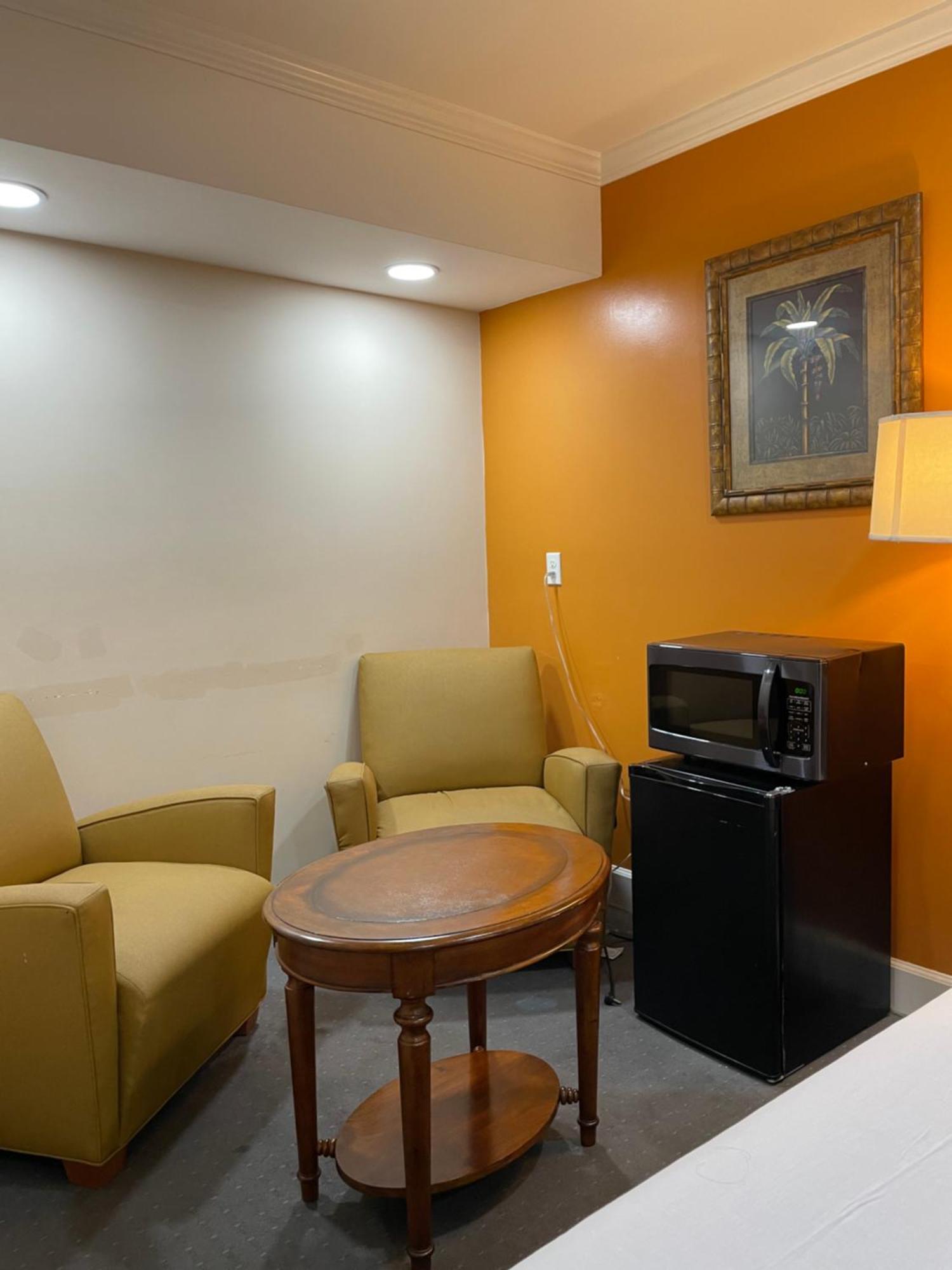 Howard Johnson By Wyndham Ridgecrest, Ca Extérieur photo