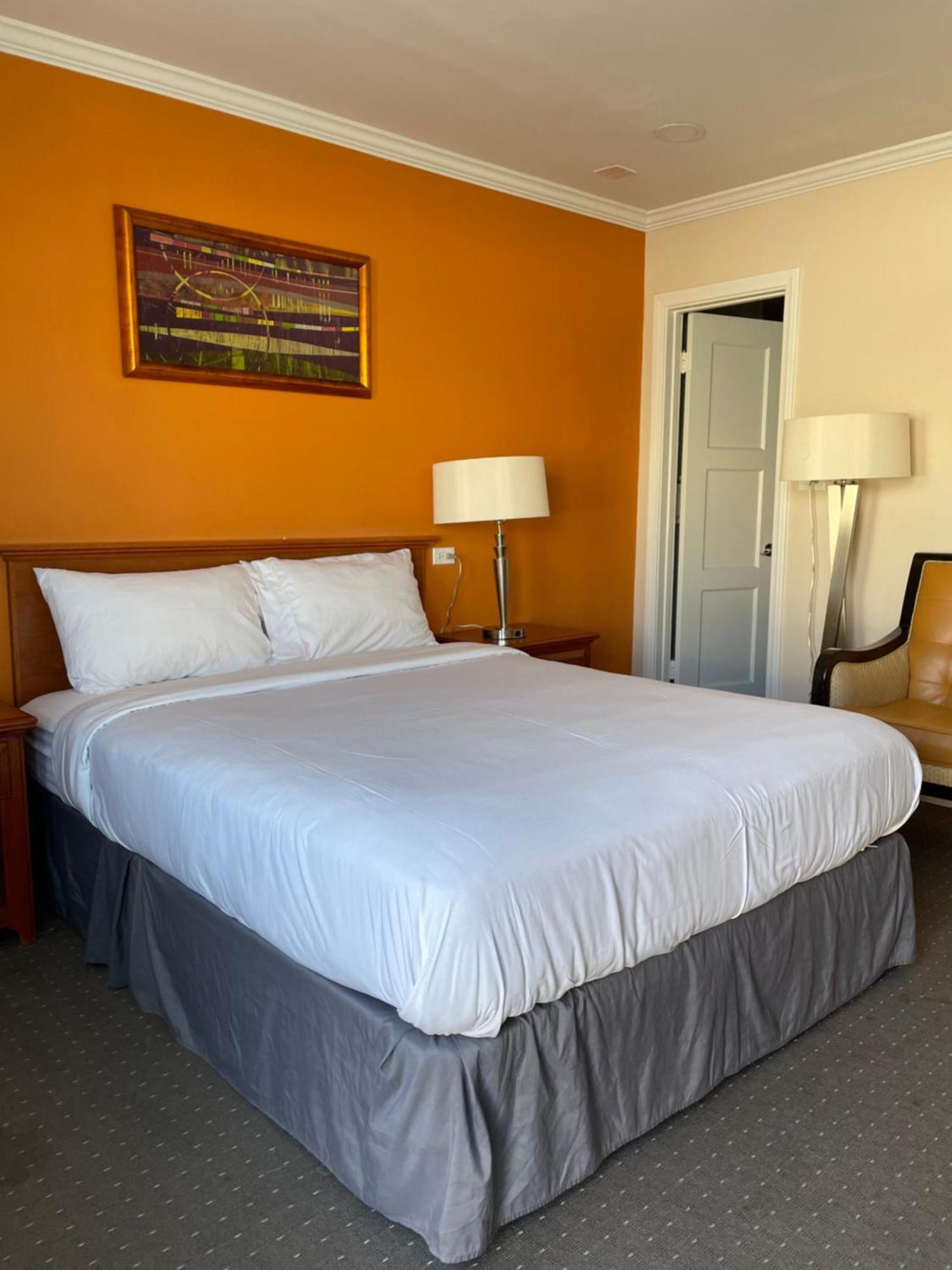 Howard Johnson By Wyndham Ridgecrest, Ca Extérieur photo